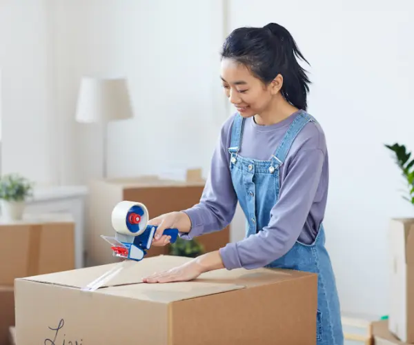 Compare DIY packing with professional packing services